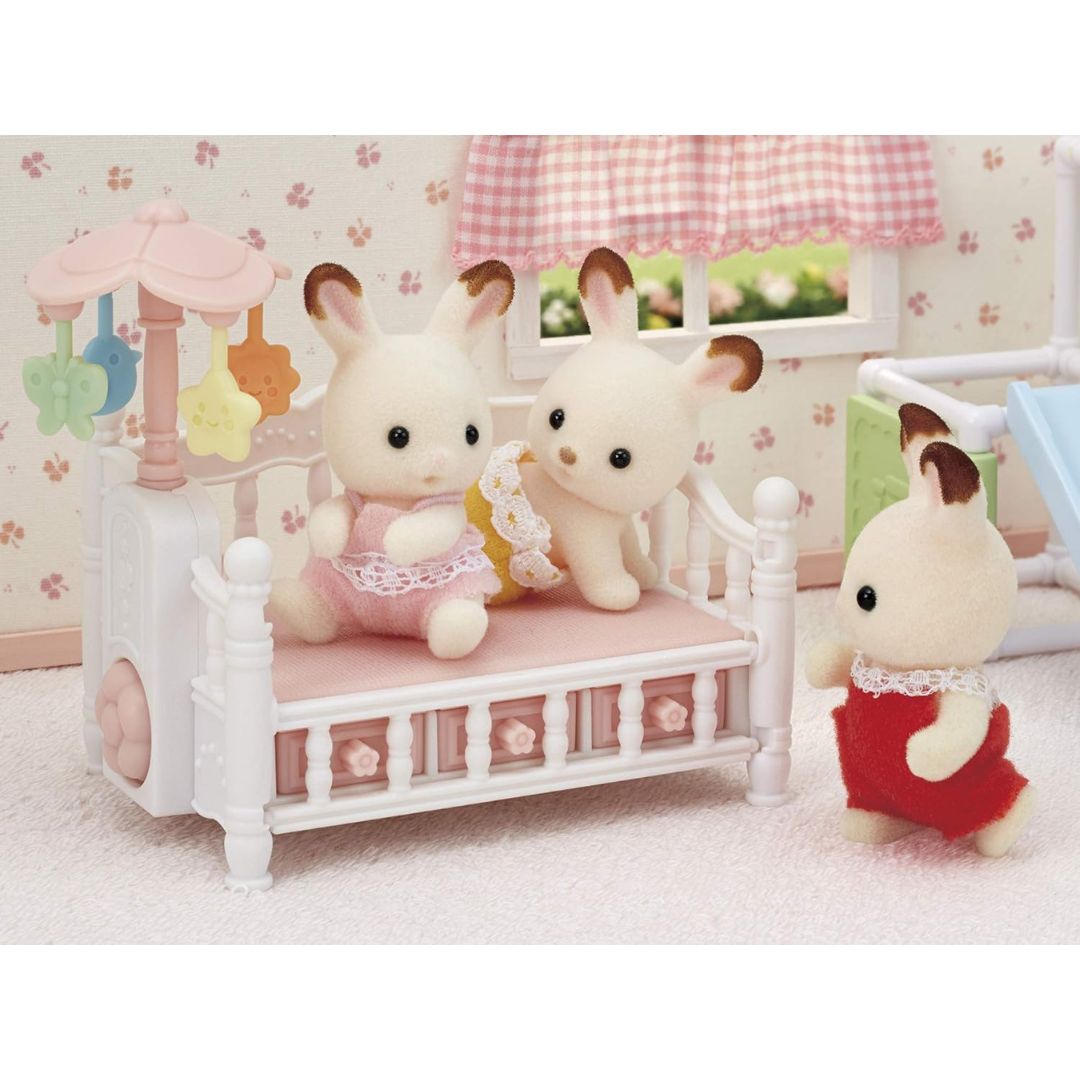 5534 Sylvanian Families - Culla con giostrina