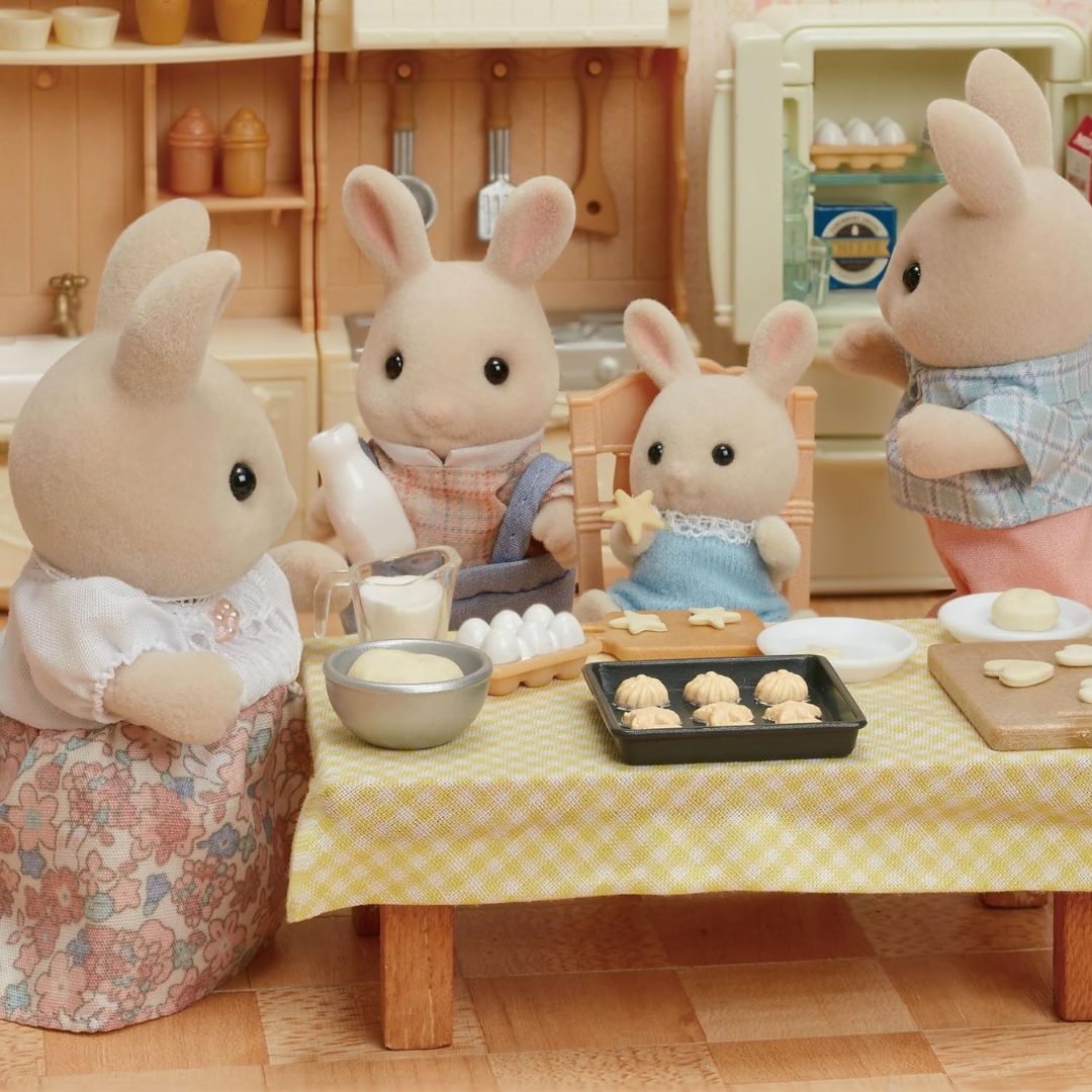5706 Sylvanian Families - Famiglia Coniglio latte