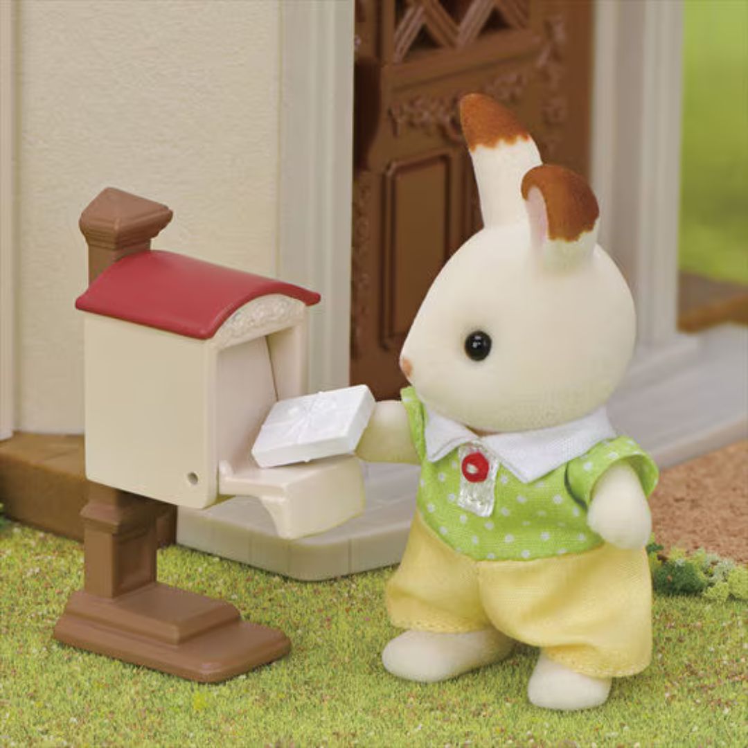 L5708 Sylvanian Families - Casa Grande con luci e attico segreto