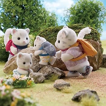 05814 Sylvanian Families La Famiglia Pantera delle Nevi | Set 4 Personaggi